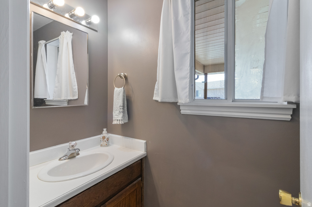 488 E 200 S #5B Clearfield, UT 84015