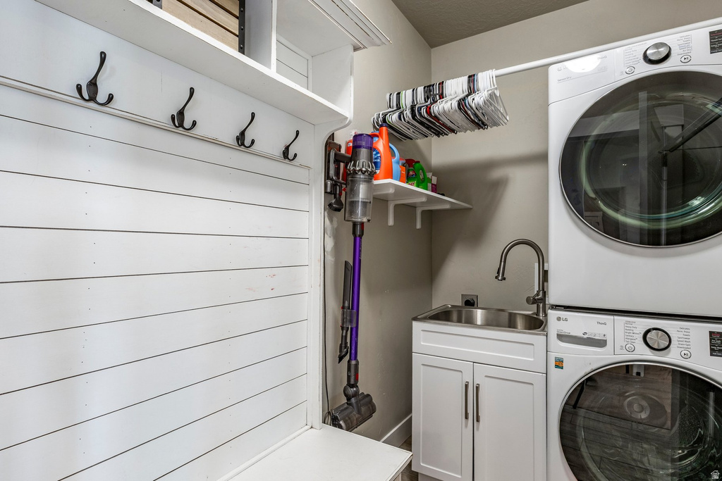 1756 W 700 S Marriott Slaterville, UT 84404