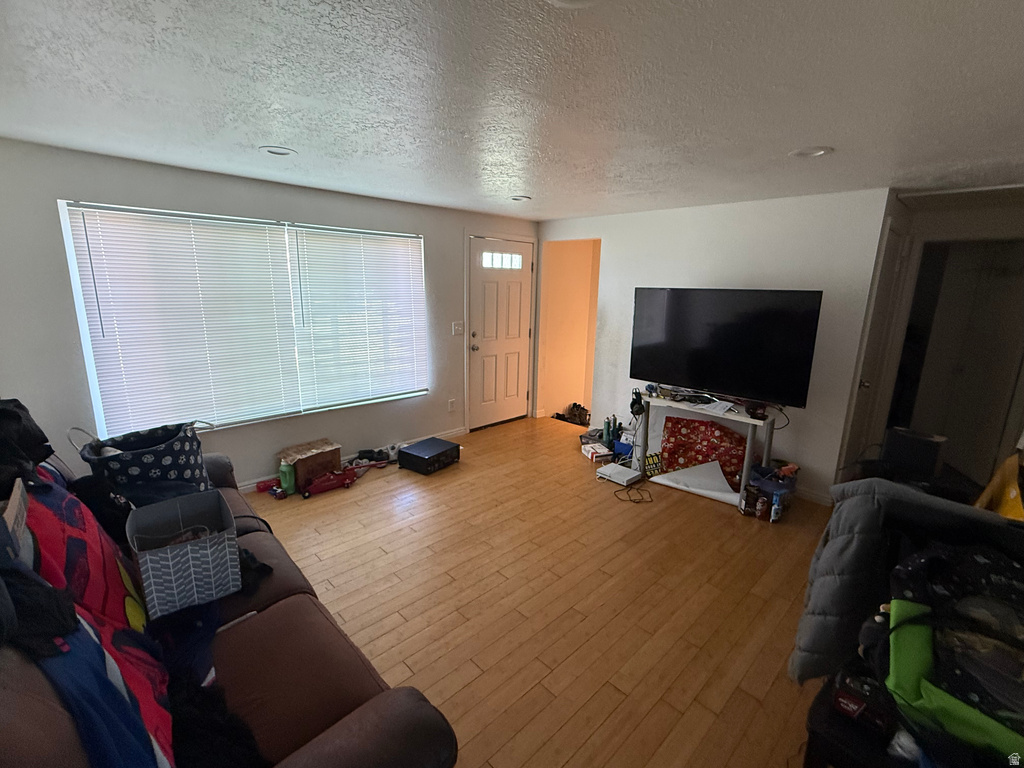 3549 S COLBY AVE West Valley City, UT 84128