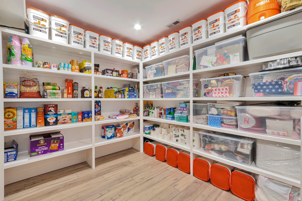 15 N MORNING MIST LN Kaysville, UT 84037