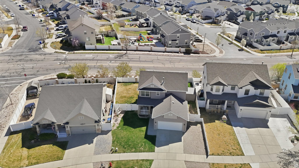 7553 S VALLEY MAPLE DR West Jordan, UT 84081