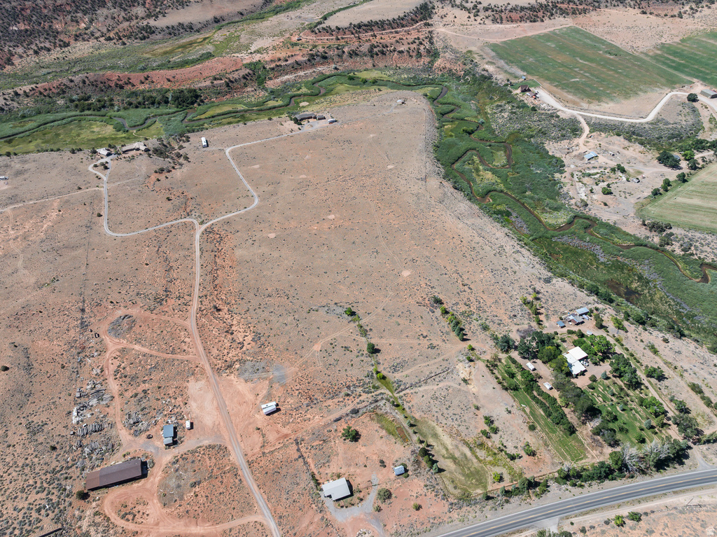 925 W 100 S Torrey, UT 84775