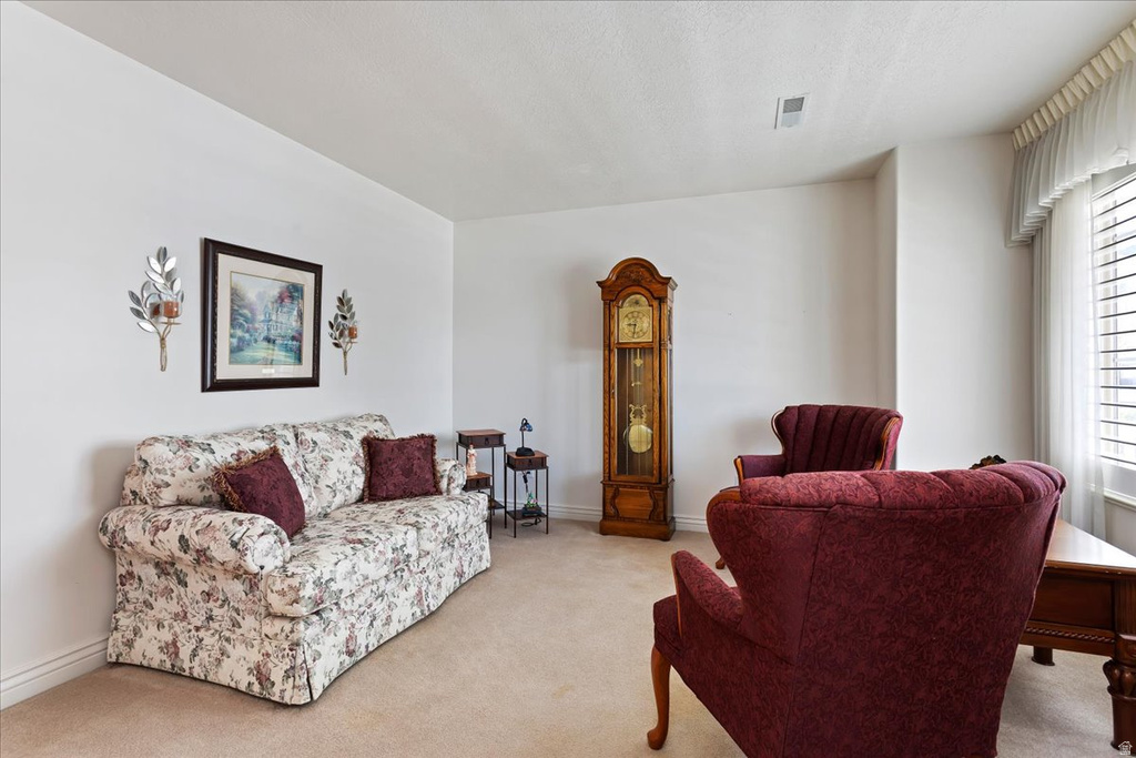 190 W NEWBURY LN Harrisville, UT 84414