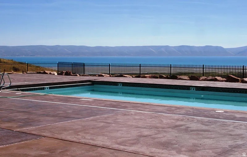 669 BLUE SAGE DR Fish Haven, ID 83287