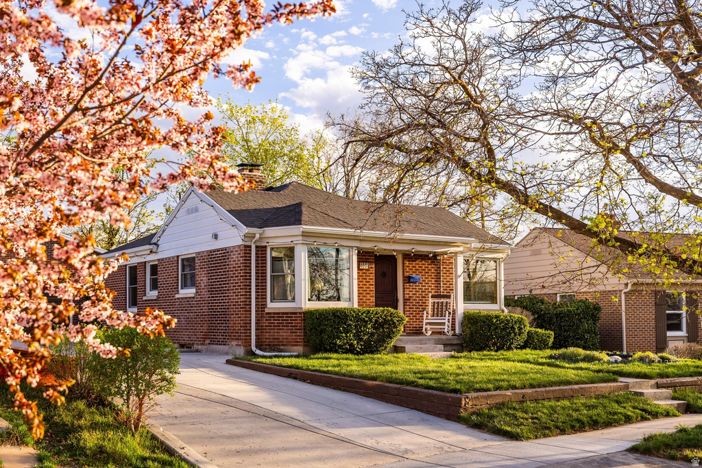 2008 E STRATFORD DR Salt Lake City, UT 84109