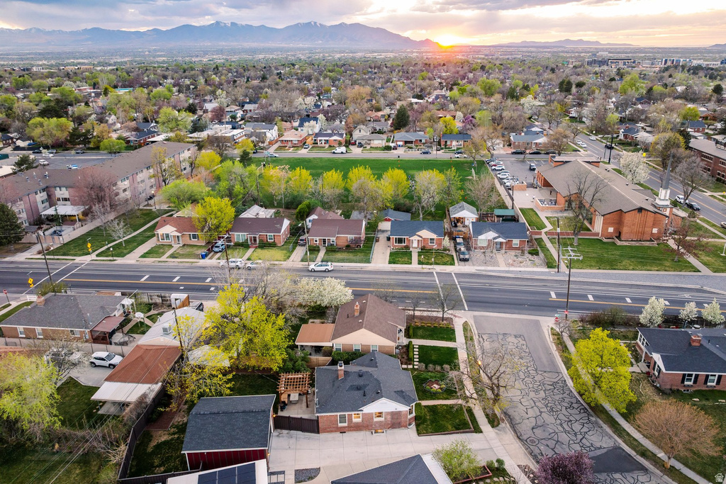 2008 E STRATFORD DR Salt Lake City, UT 84109