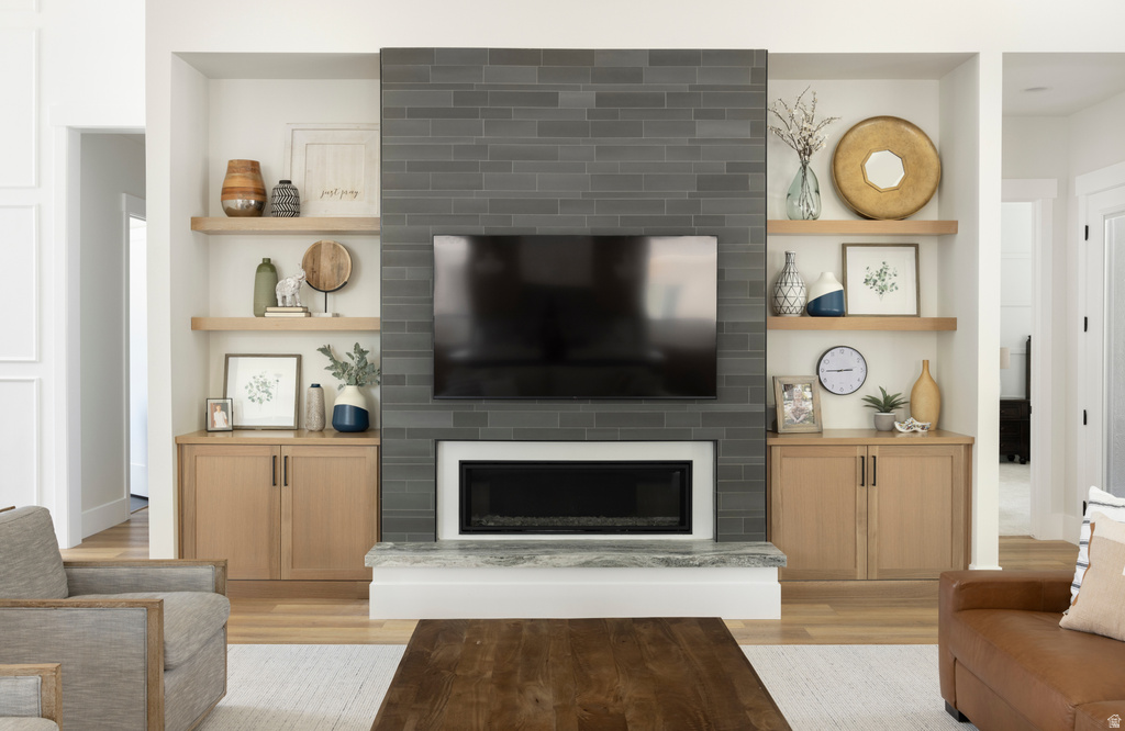 10241 S DIMPLE DELL LN Sandy, UT 84092