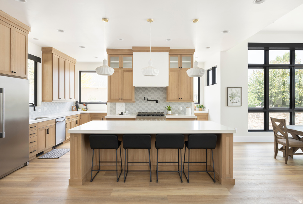 10241 S DIMPLE DELL LN Sandy, UT 84092