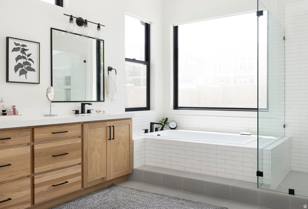 10241 S DIMPLE DELL LN Sandy, UT 84092