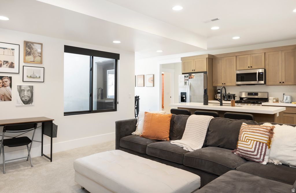 10241 S DIMPLE DELL LN Sandy, UT 84092