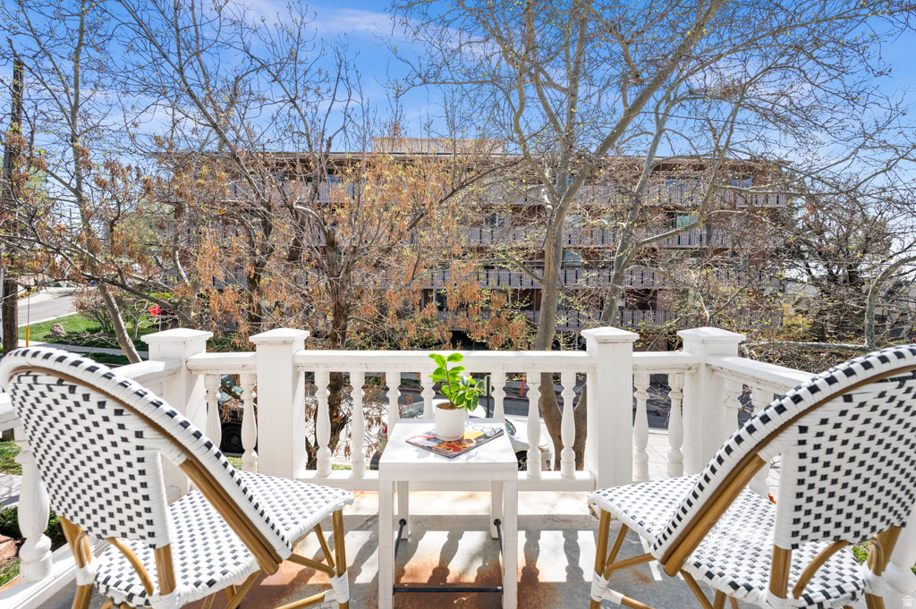 80 W 300 N Salt Lake City, UT 84103