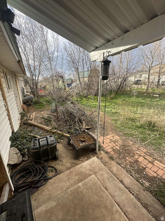 102 CONTINENTAL ST Blanding, UT 84511