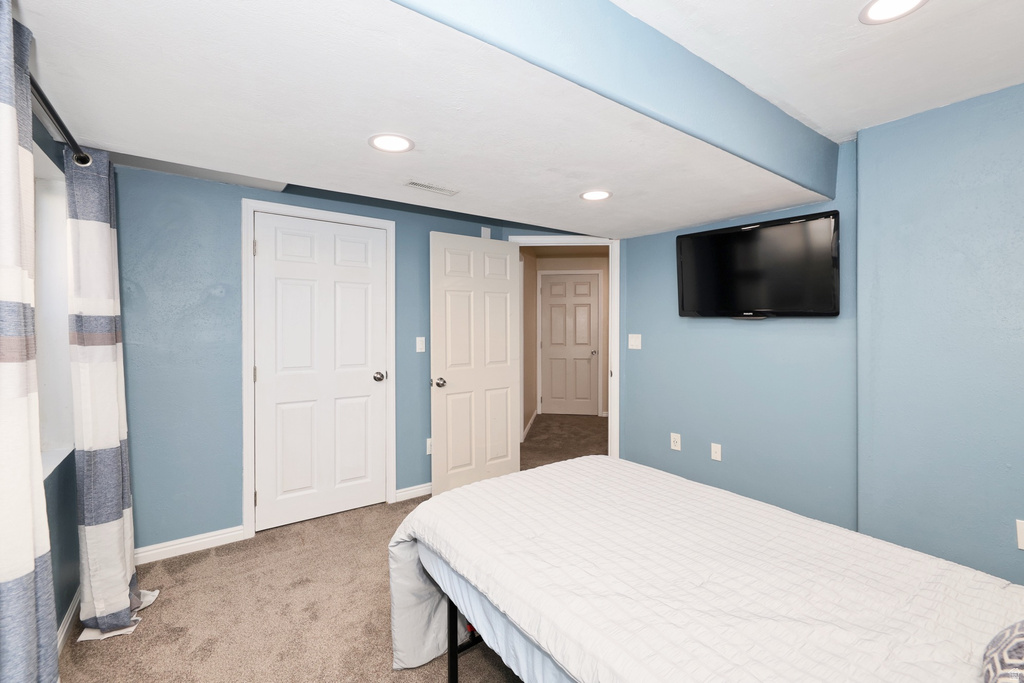 4839 W WESTERN HILLS DR Riverton, UT 84096