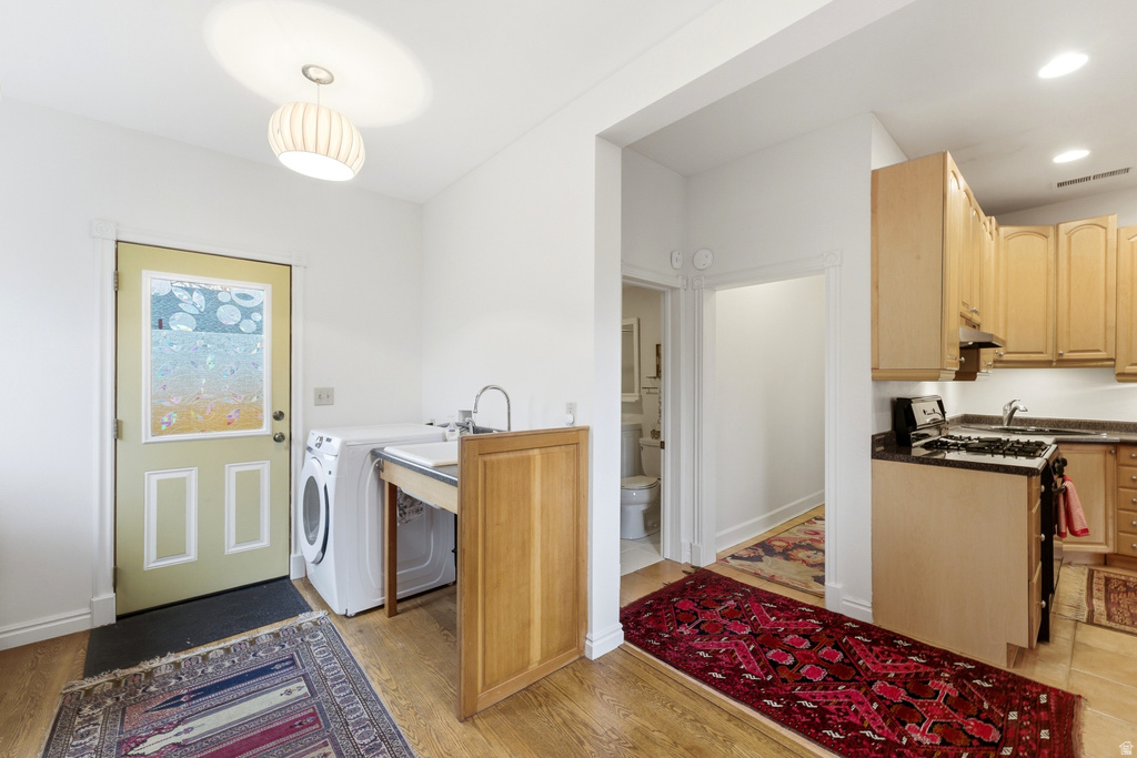 1410 S 300 E Salt Lake City, UT 84115