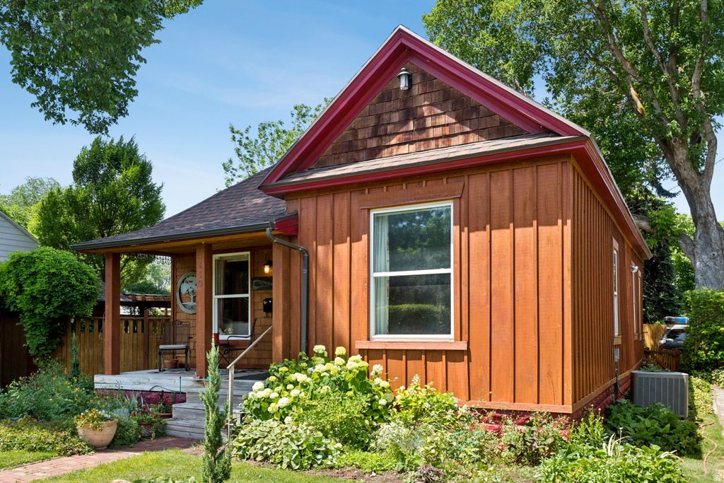 1410 S 300 E Salt Lake City, UT 84115