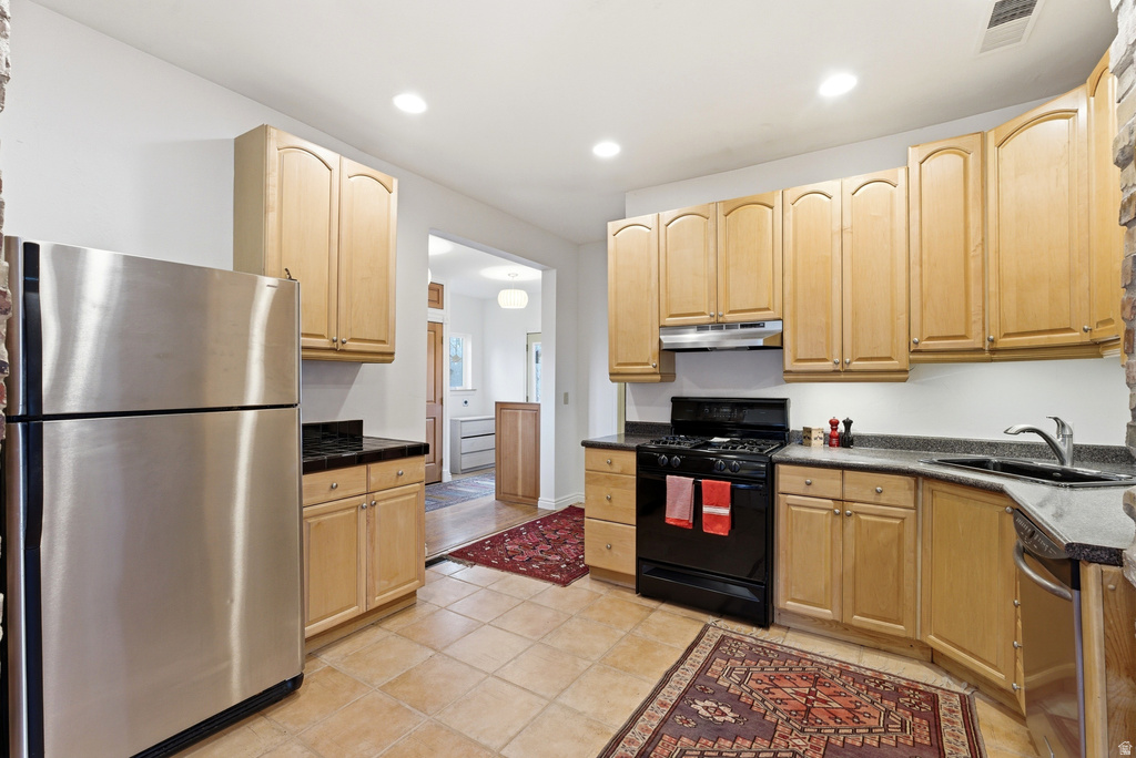 1410 S 300 E Salt Lake City, UT 84115