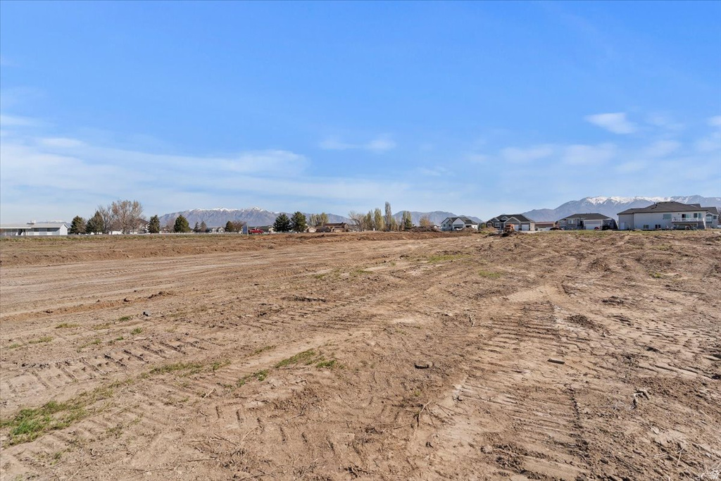 5800 W 4050 S Hooper, UT 84315