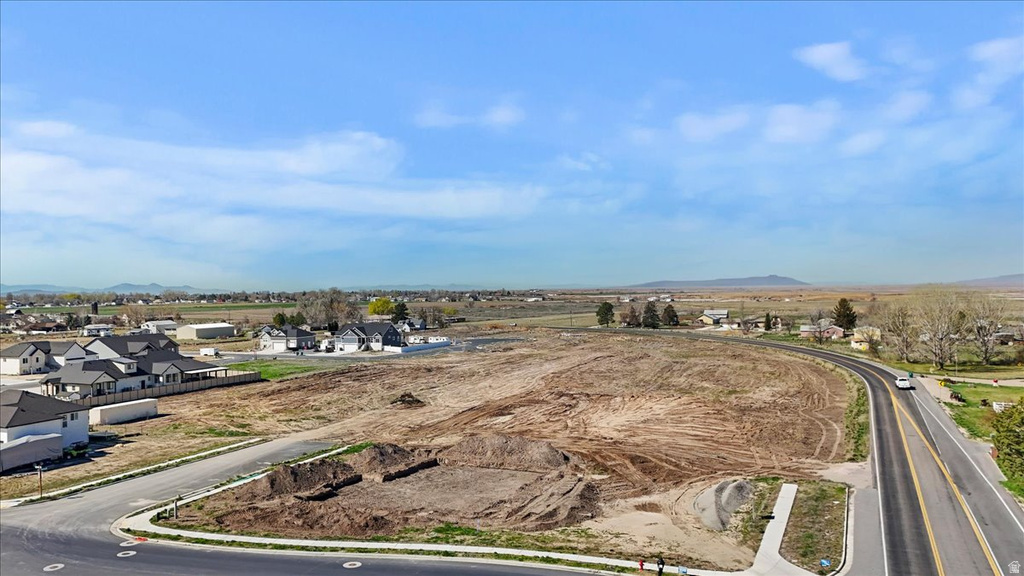 5800 W 4050 S Hooper, UT 84315