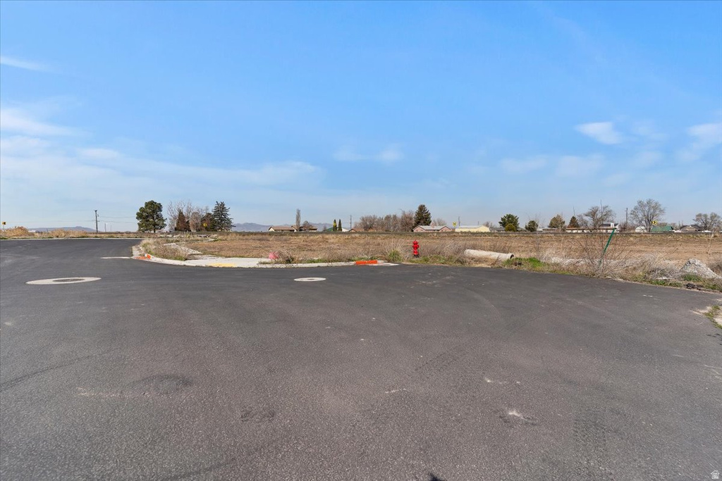 5800 W 4050 S Hooper, UT 84315