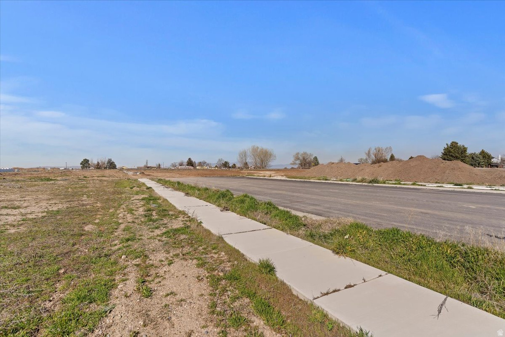 5800 W 4050 S Hooper, UT 84315