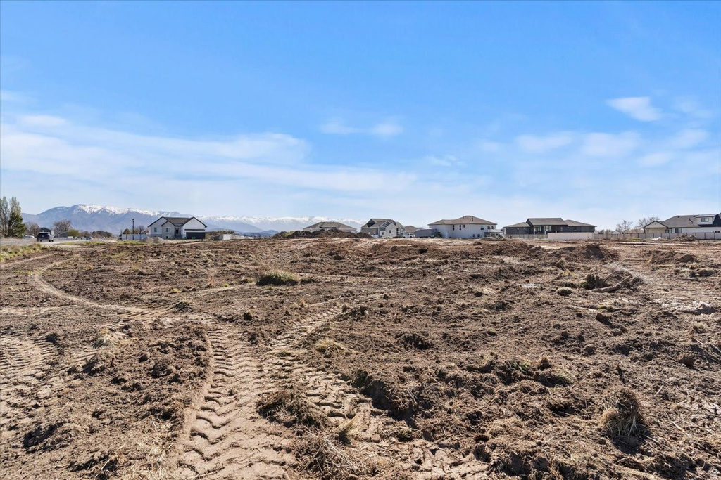 5800 W 4050 S Hooper, UT 84315