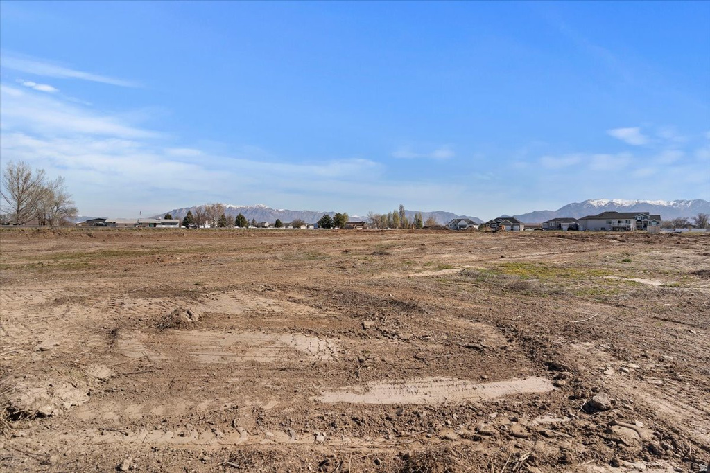 5800 W 4050 S Hooper, UT 84315