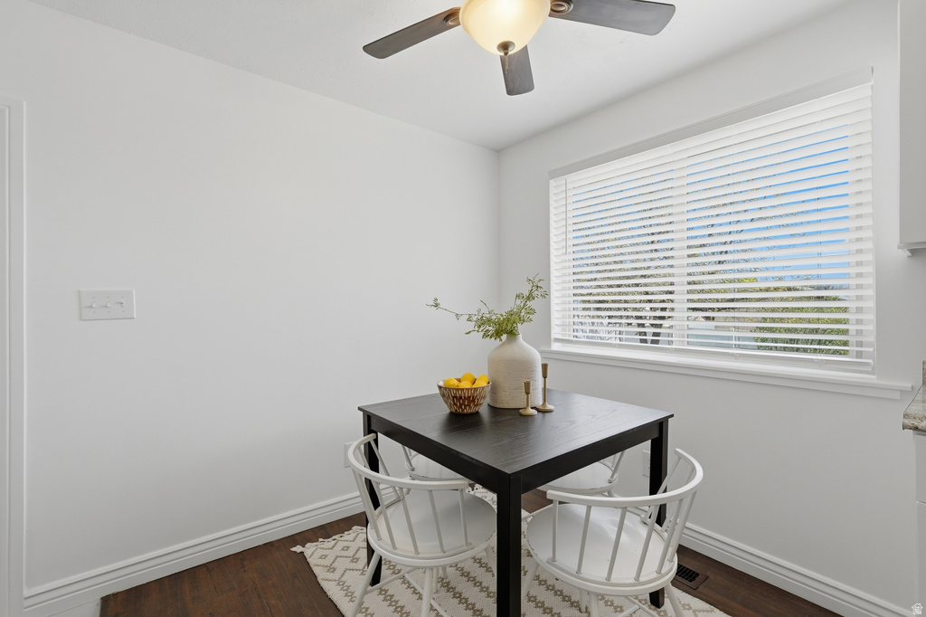 6043 S AQUARIUS DR Kearns, UT 84118