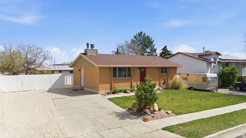 6043 S AQUARIUS DR Kearns, UT 84118