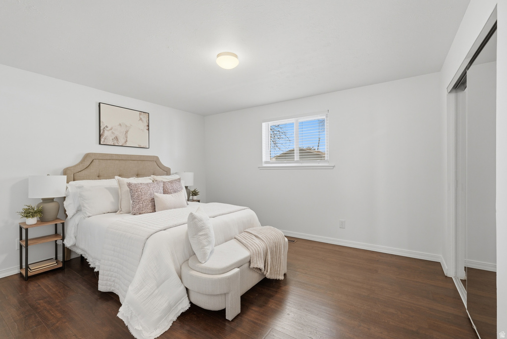 6043 S AQUARIUS DR Kearns, UT 84118