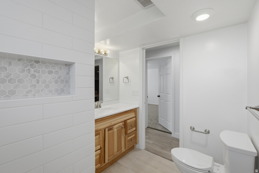 6043 S AQUARIUS DR Kearns, UT 84118