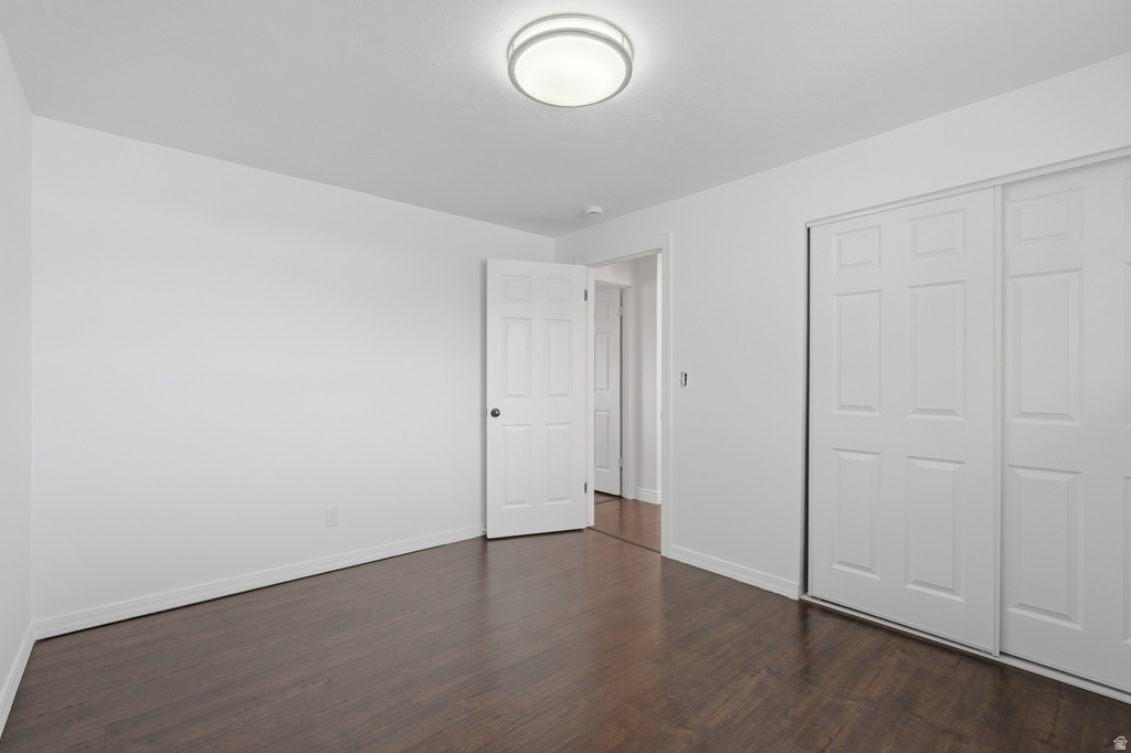 6043 S AQUARIUS DR Kearns, UT 84118