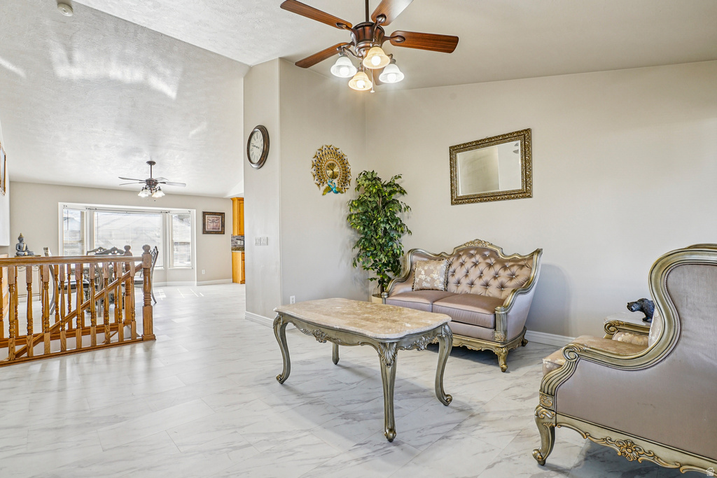 5248 S 3750 W Roy, UT 84067