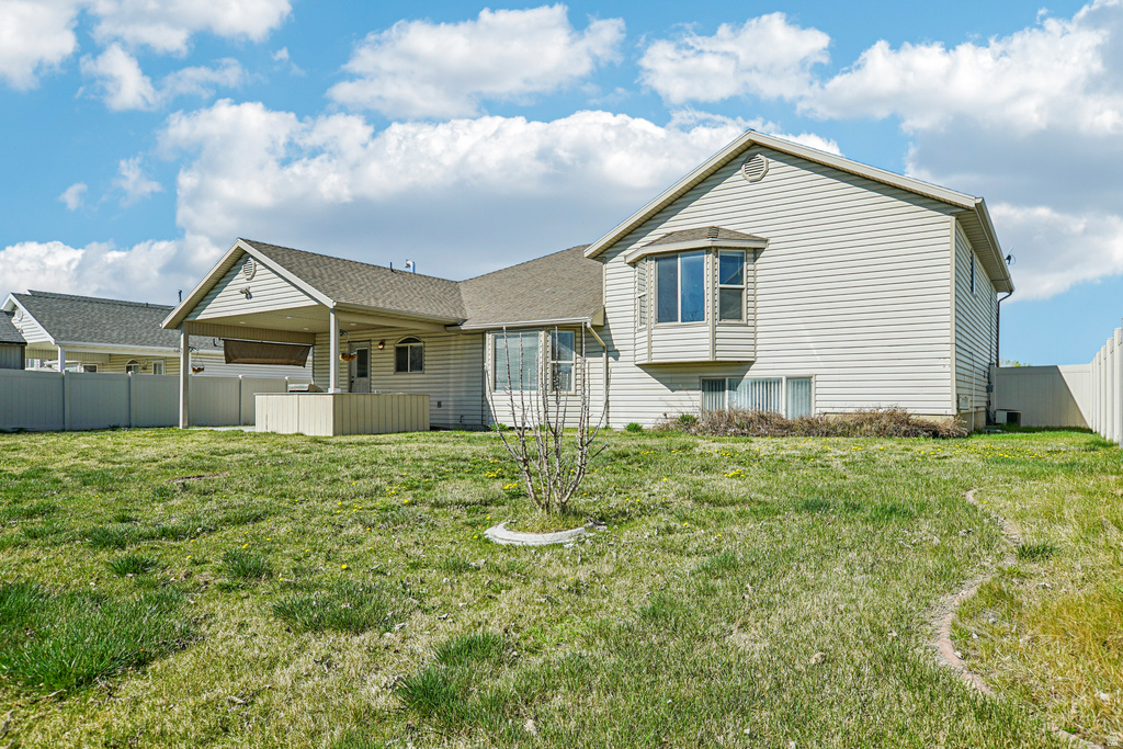 5248 S 3750 W Roy, UT 84067