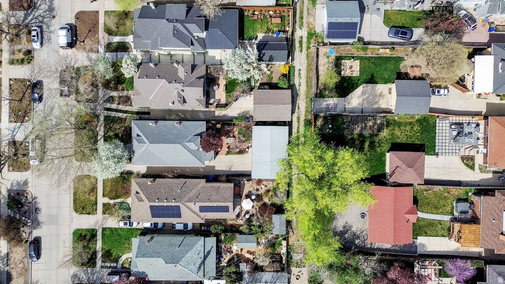 943 S MCCLELLAND ST Salt Lake City, UT 84105