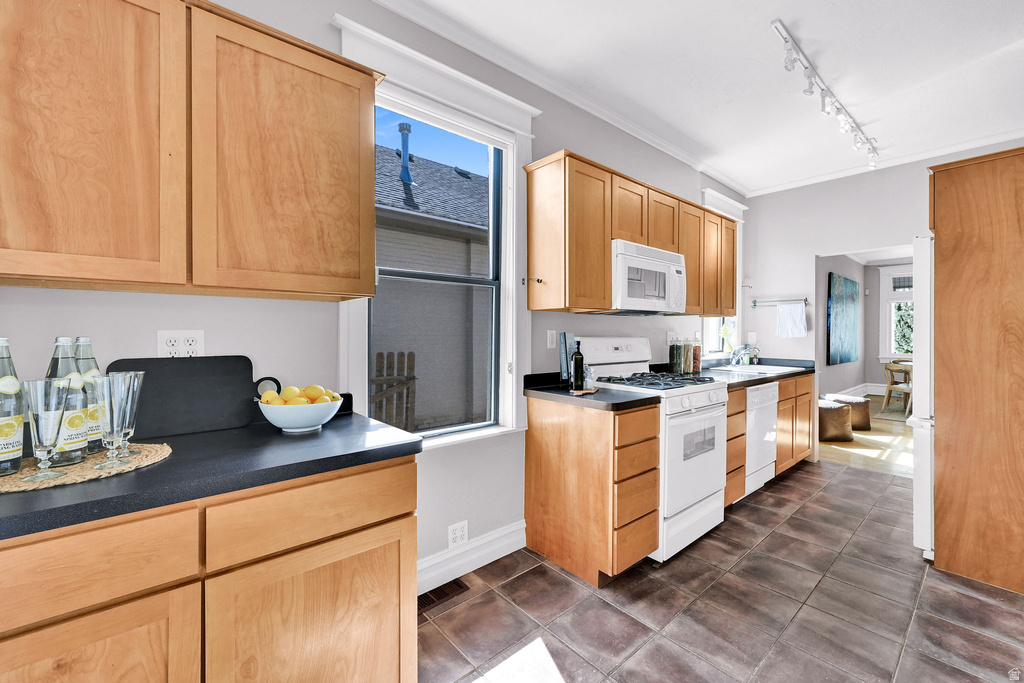 943 S MCCLELLAND ST Salt Lake City, UT 84105