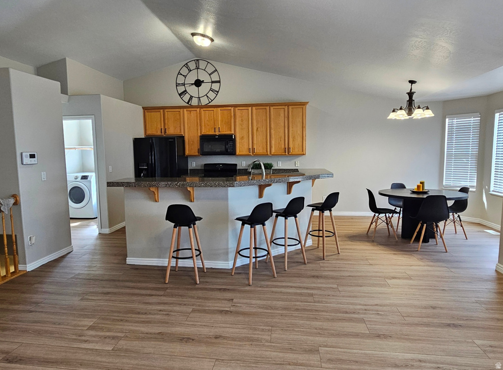 6516 S APPLE CREEK CT Salt Lake City, UT 84118