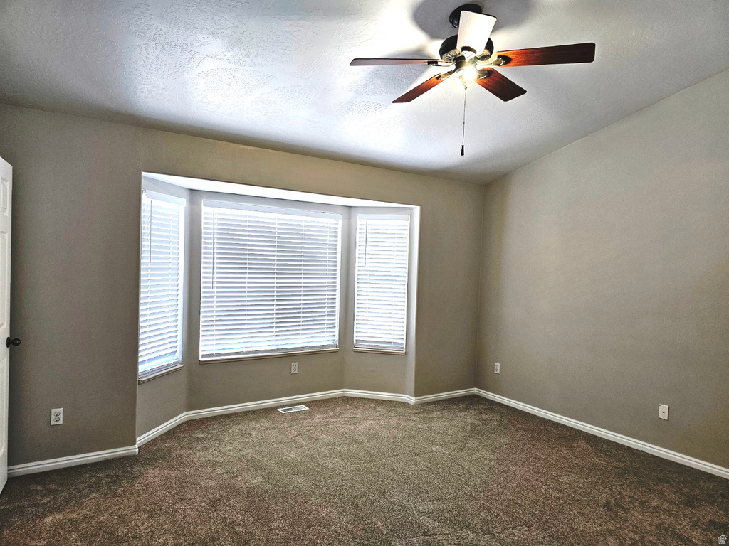 6516 S APPLE CREEK CT Salt Lake City, UT 84118