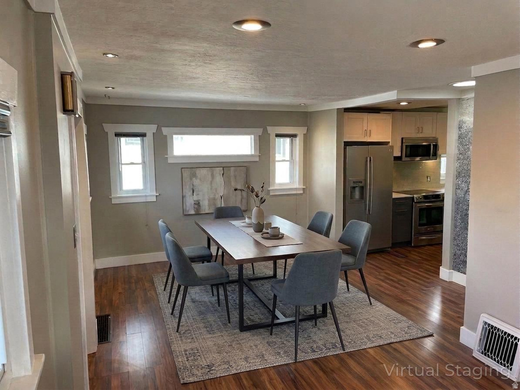 858 E ELM AVE Salt Lake City, UT 84106