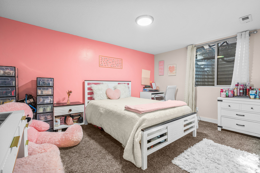 5476 W KATHLEEN AVE West Valley City, UT 84120