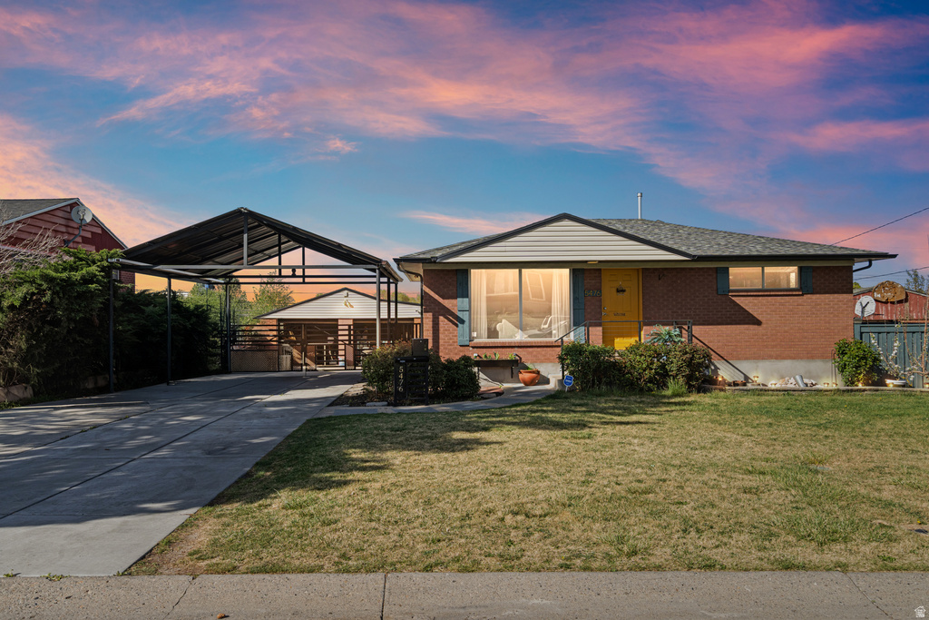 5476 W KATHLEEN AVE West Valley City, UT 84120