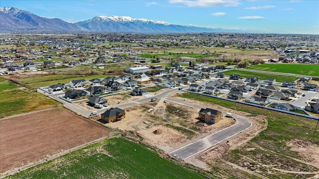 3142 S 3300 W West Haven, UT 84401