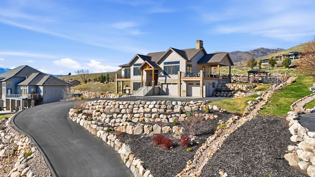 5332 E 3850 N Eden, UT 84310