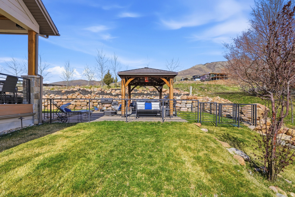 5332 E 3850 N Eden, UT 84310