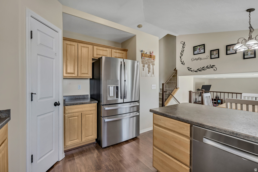 2389 W 2350 N Lehi, UT 84043