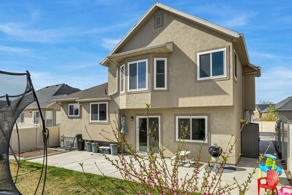 2389 W 2350 N Lehi, UT 84043