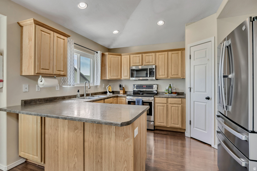 2389 W 2350 N Lehi, UT 84043