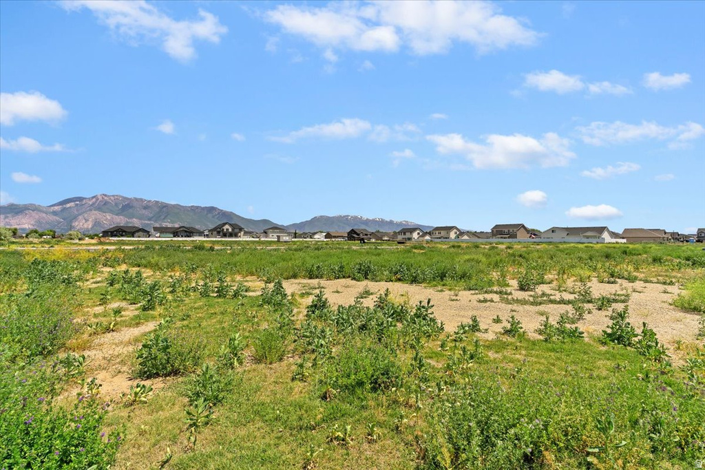 3154 S 3300 W West Haven, UT 84401