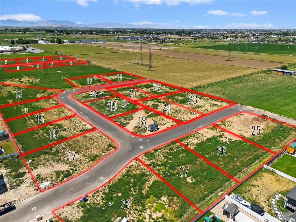 3154 S 3300 W West Haven, UT 84401