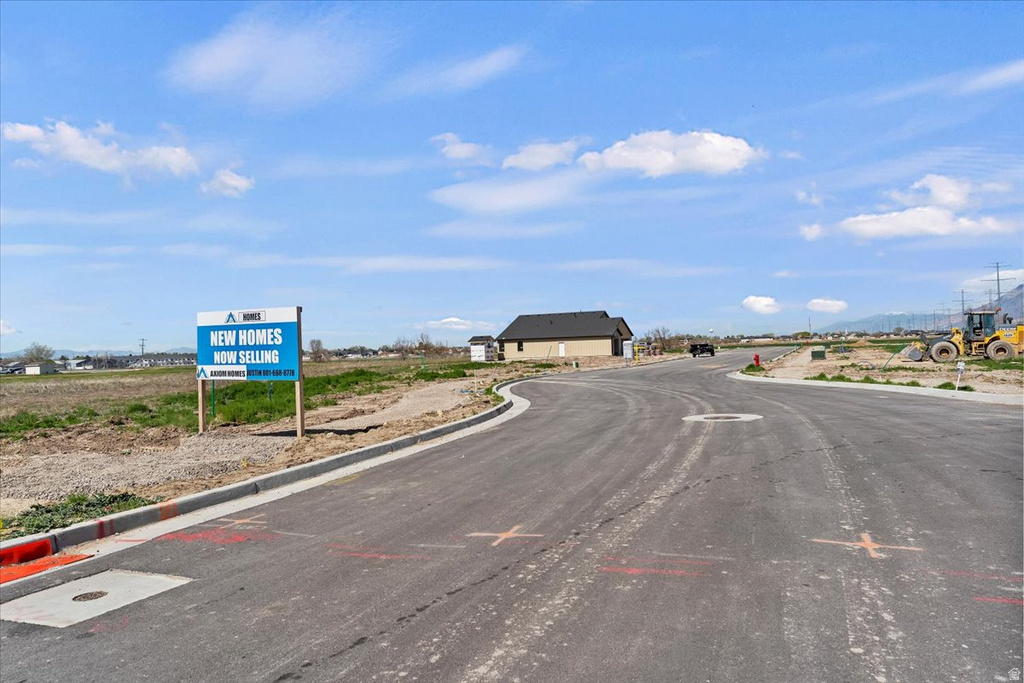 3153 W 3125 S West Haven, UT 84401