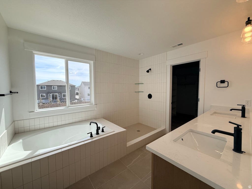 153 W AUTUMN BLAZE DR #4320 Vineyard, UT 84059